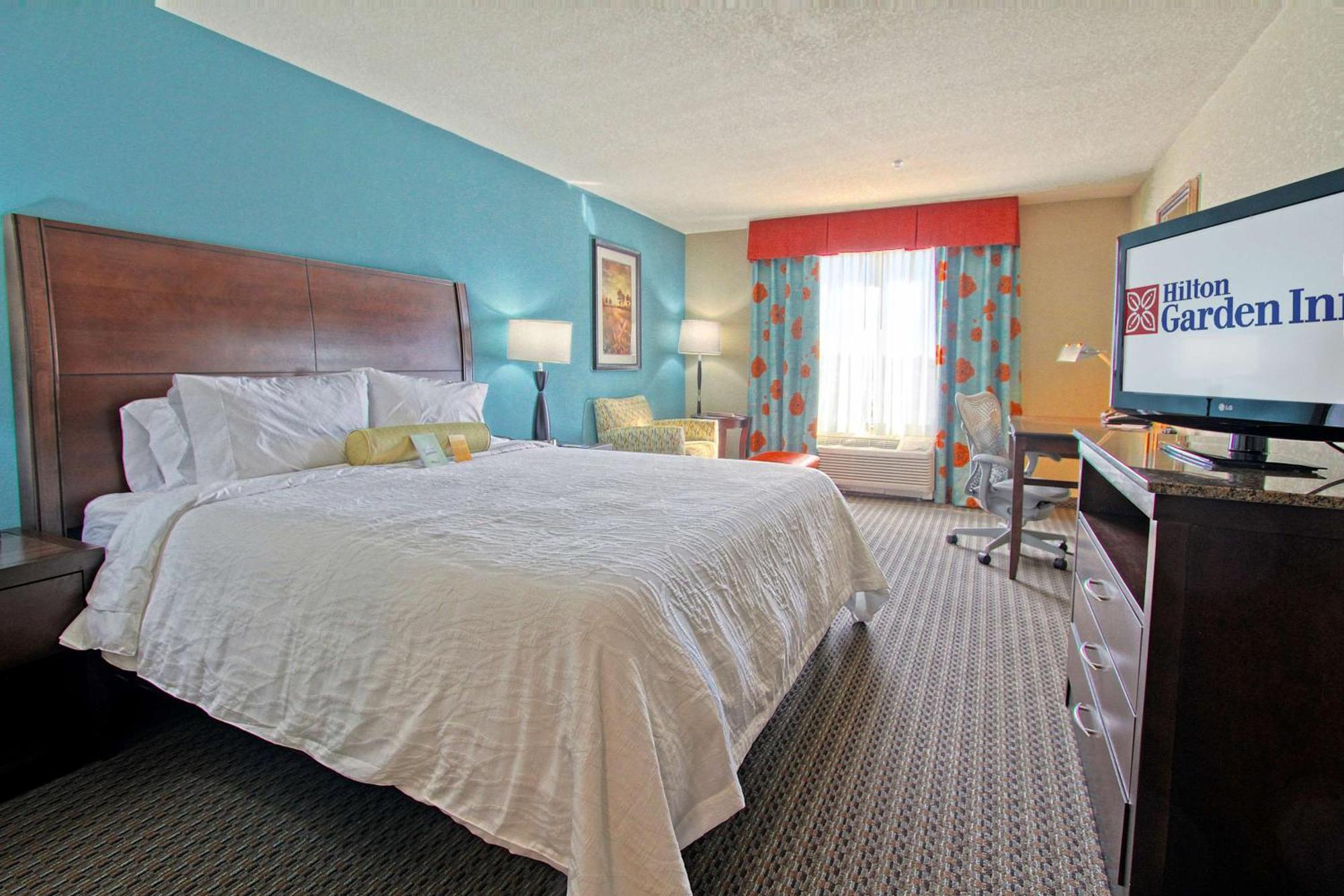 Hilton Garden Inn Midtown Tulsa Exteriör bild