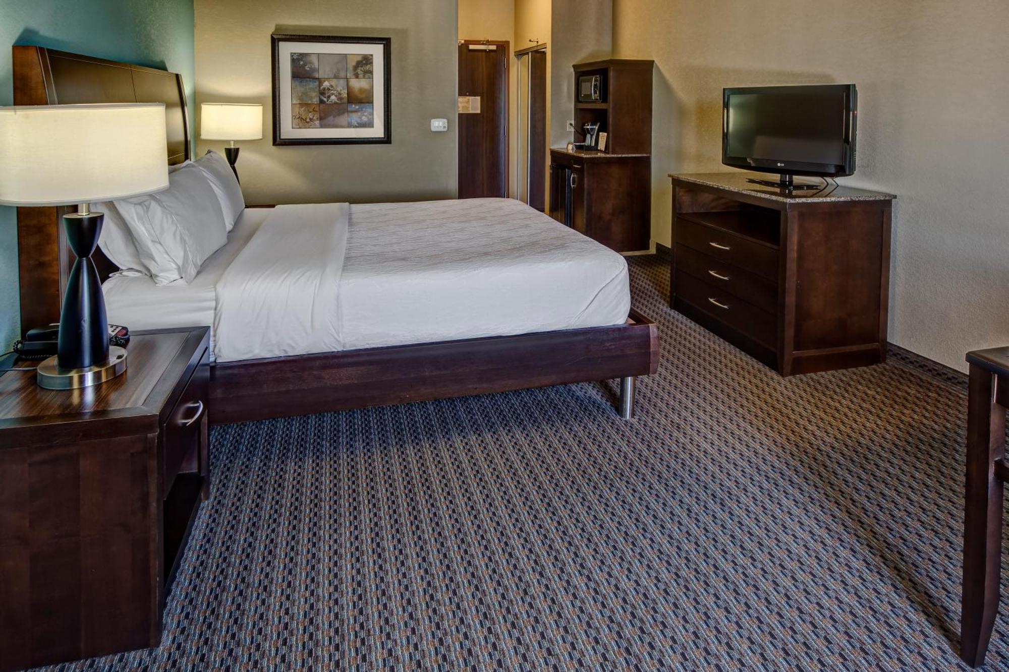 Hilton Garden Inn Midtown Tulsa Exteriör bild